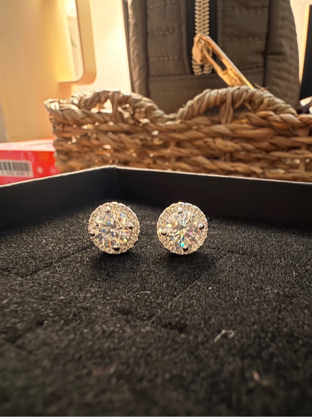 Classic Round 1ct Moissanite Halo Stud Earrings